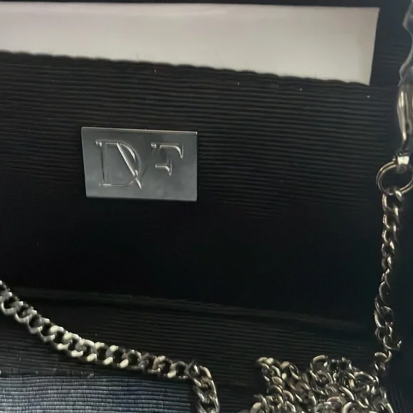 NWT Diane Vonfurstenberg green clutch 5.5 x 4 x 2 Von Furstenberg - Picture 7 of 11